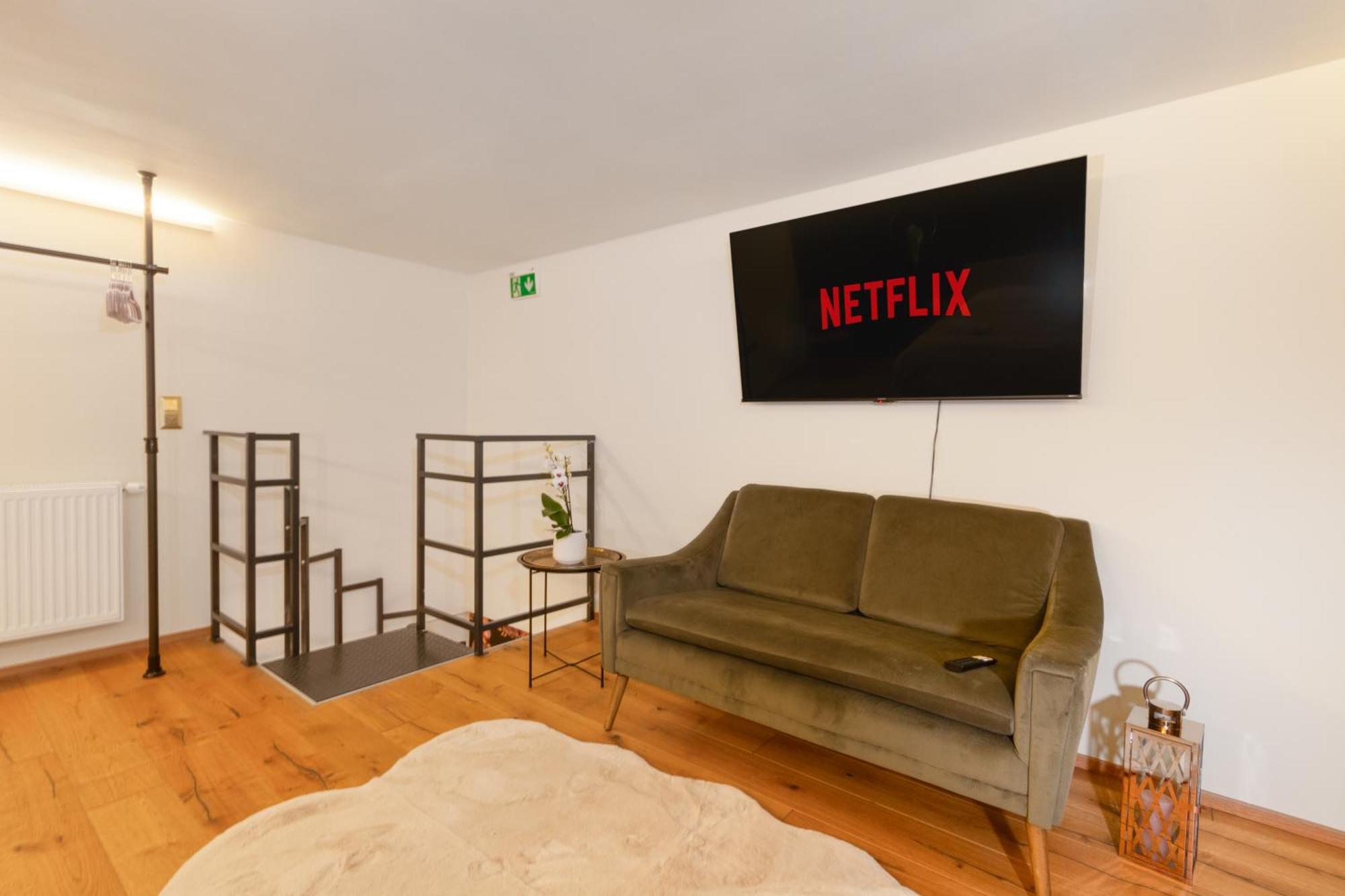 דירות וינה Zentral - Netflix - 2 Stoecke - Arbeitsplatz מראה חיצוני תמונה